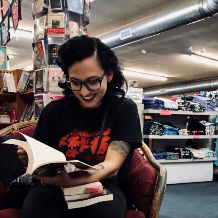 Belicia Rhea, author image