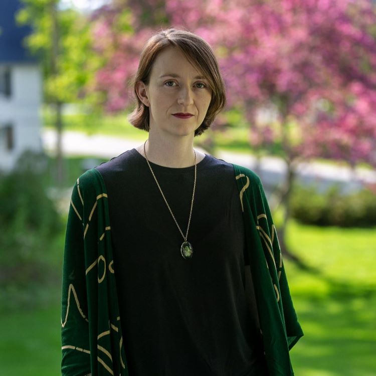 Courtney Floyd, author image