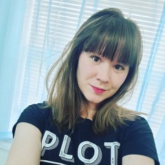 Emmie Christie, author image