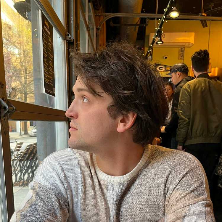Spencer Nitkey, author image